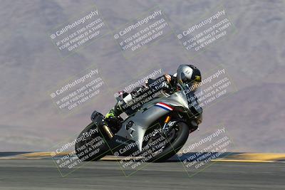 media/Apr-10-2022-SoCal Trackdays (Sun) [[f104b12566]]/Turn 9 (130pm)/